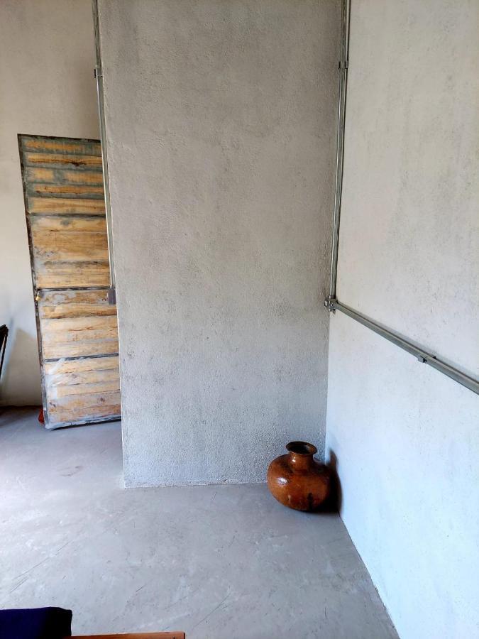 Pousada Vila Da Serra - Quarto Do Amor โนวาลีมา ภายนอก รูปภาพ
