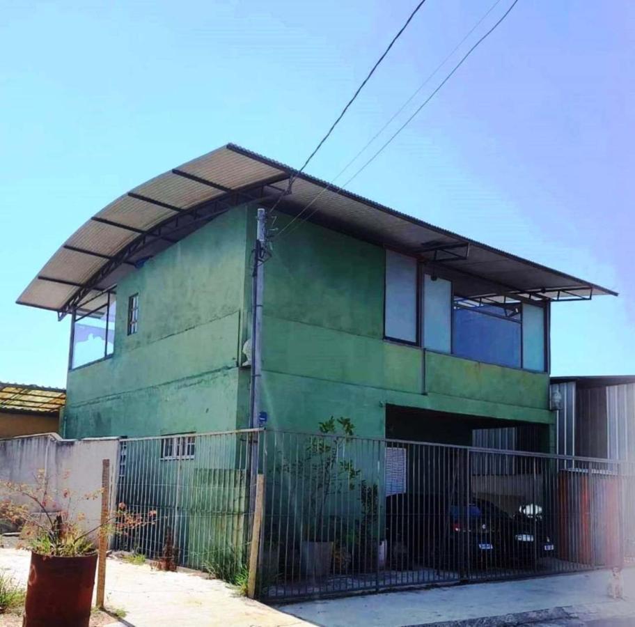 Pousada Vila Da Serra - Quarto Do Amor โนวาลีมา ภายนอก รูปภาพ